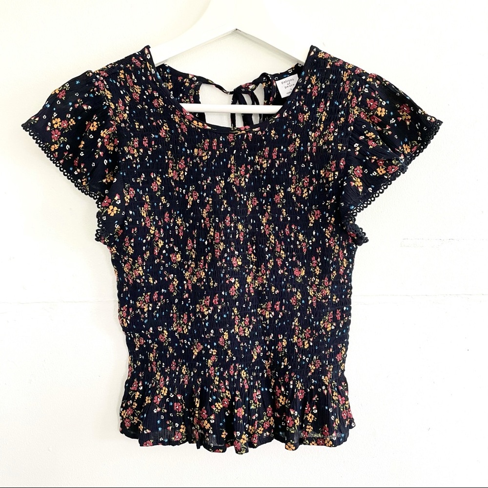 NWT PATRONS OF PEACE Lace Floral Crop Sleeve Top S